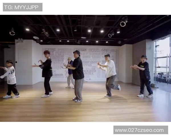 西安街舞队的节奏体系与街舞战术的完美融合探讨 西安街舞队的节奏体系与街舞战术的完美融合探讨