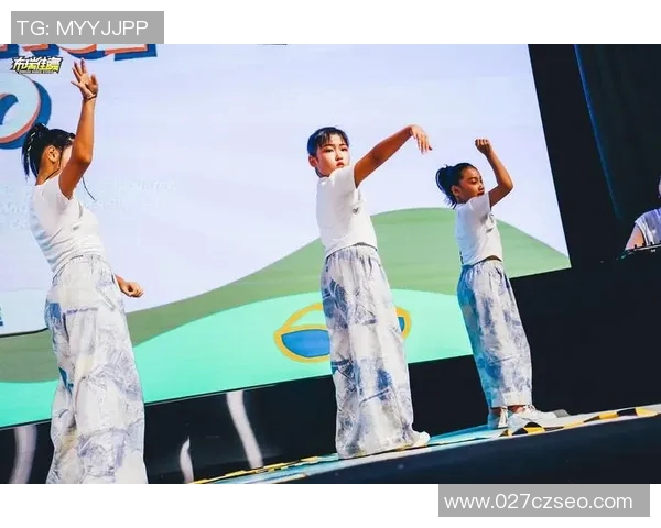 李秀英亲授街舞技巧与心得体会助你舞出自我风格