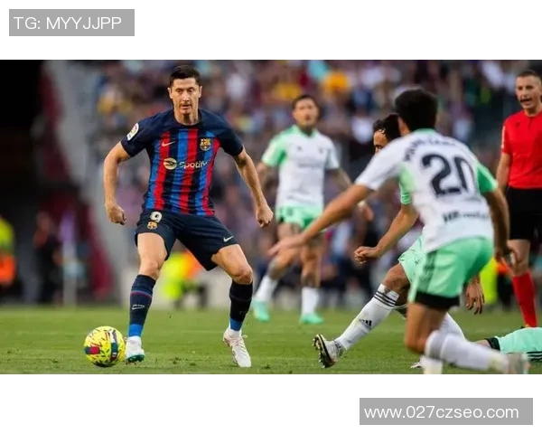 里昂主场迎战巴萨下回合较量谁能笑到最后揭晓胜负悬念