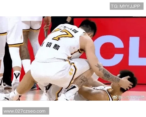 山西与四川激战正酣比分悬念不断引发球迷热议