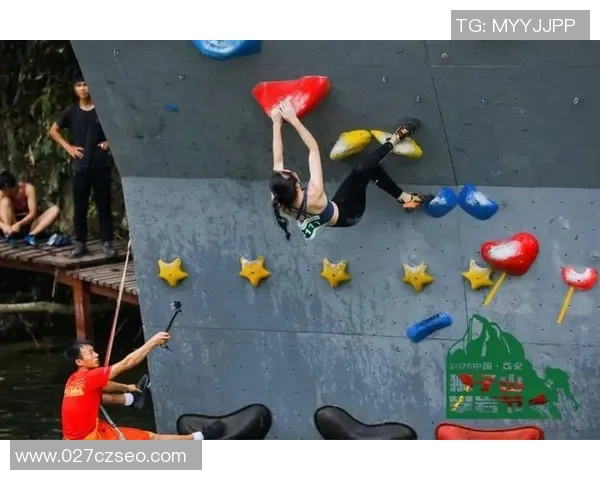 重庆攀岩队战术创新引领攀岩新高度再创佳绩